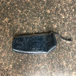 Patricia Nash wristlet